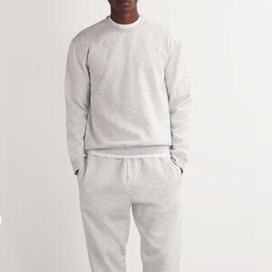 SKIMS Fleece Lounge Crewneck Sweatshirt Mens Small Light Heather Gray Pullover